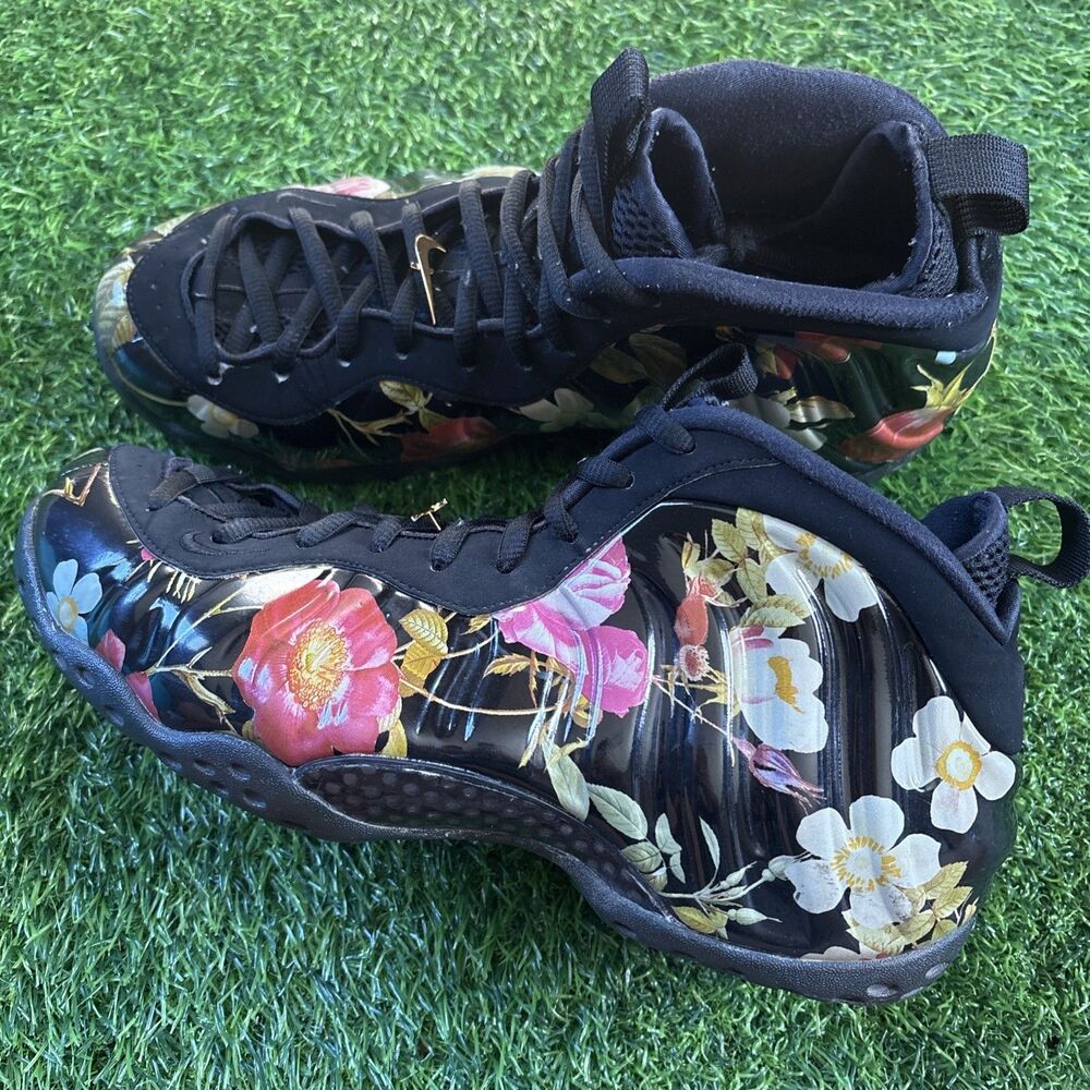 Nike Air Foamposite One Floral Sneakers AA3963-002 Women’s Size 12/Mens 10.5